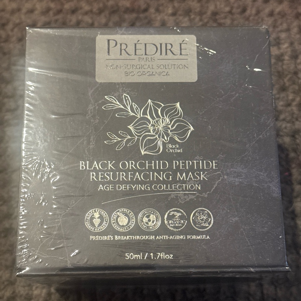 Prédiré Black Orchid Peptide Resurfacing Mask